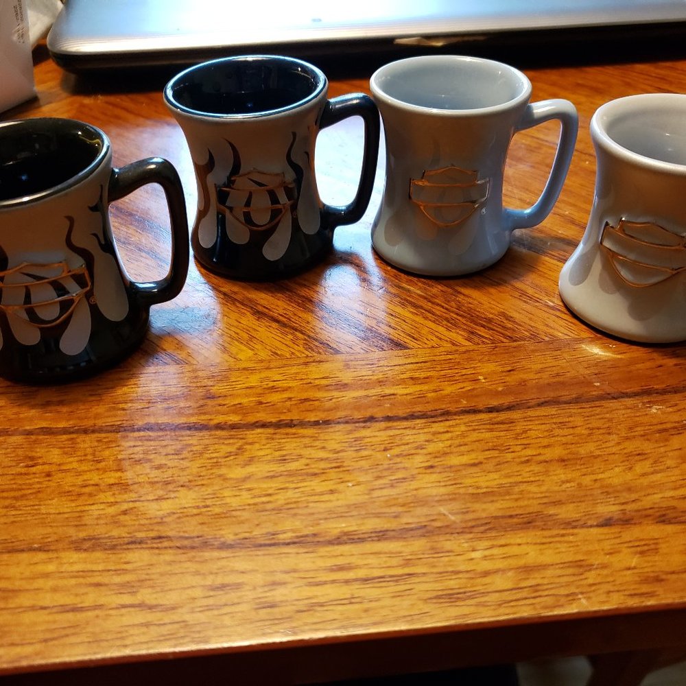 Harley davidson mini mug set